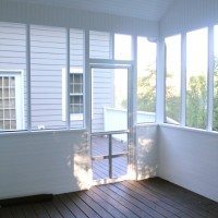 Screened in porch