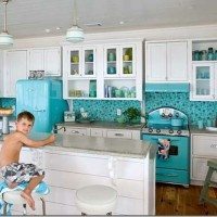 turquoise-appliances.jpg
