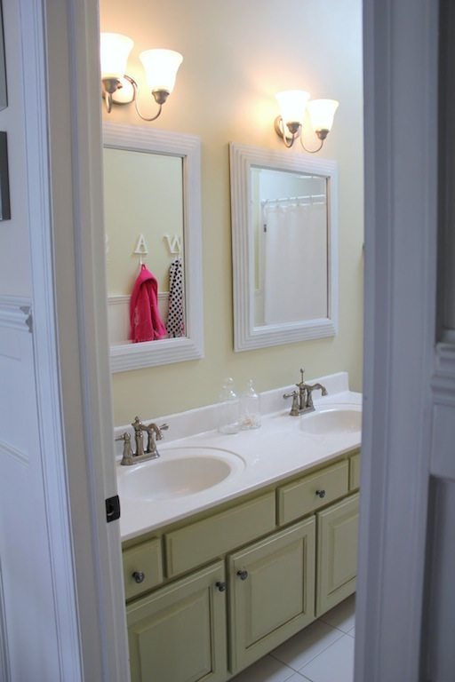 kids bathroom