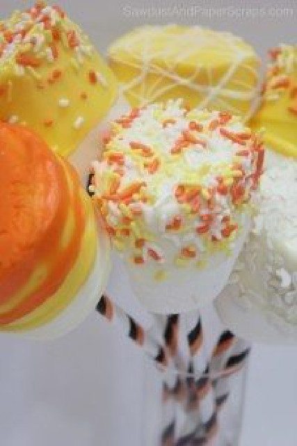 halloween marshmallow pops
