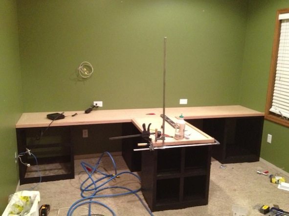 Diy Office With T Shaped Countertop And Built In Cabinets