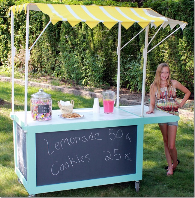 Iemonade cart with striped canopy