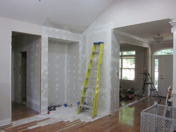 Drywall-and-Mud-580x435