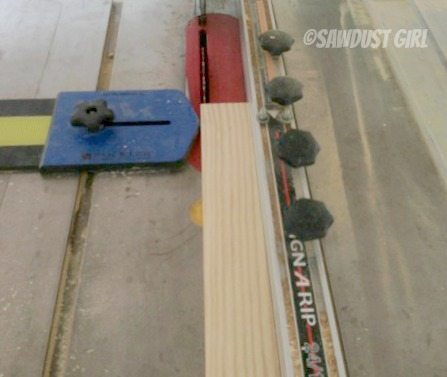 cutting-strips-on-table-saw