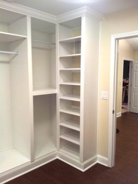 Closet shelving 