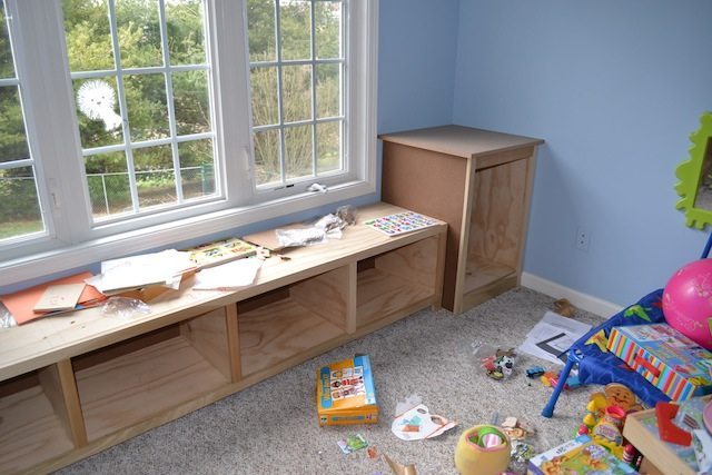 playroom-cabinets