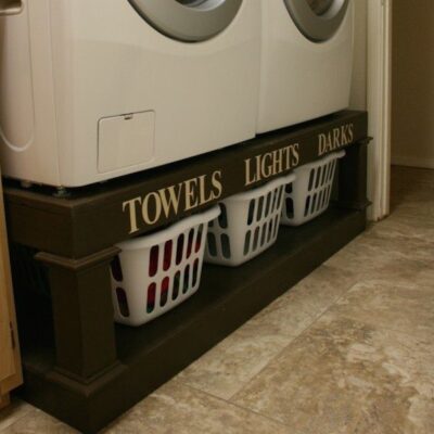 Washer-Dryer Pedestal Laundry Organizer