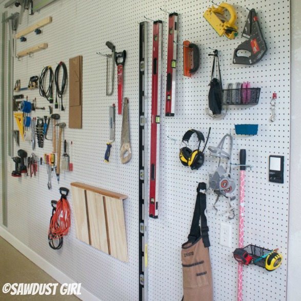 Woman in Real Life: Garage Organization - DIY Pegboard Tool