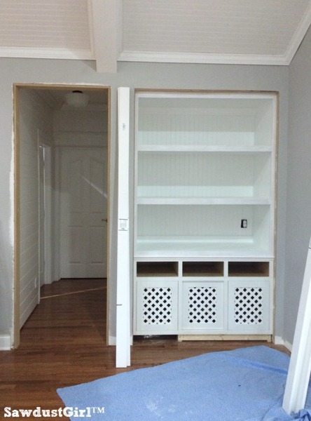 How to support extra wide built-in shelves