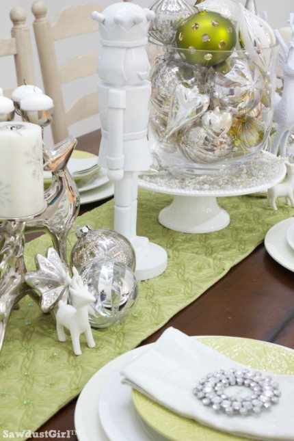 Chartreuse and White Christmas Tablescape 