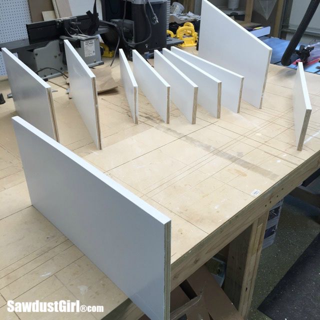 Attaching Faceframe to Adjustable Shelves - Sawdust Girl®