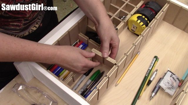 Drawer divider organizer.