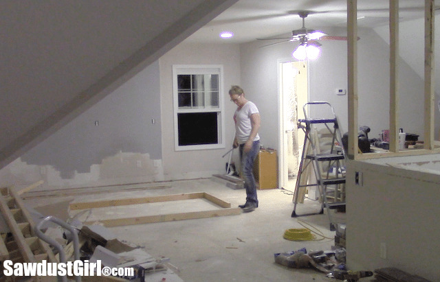 Building a craft room in the loft.