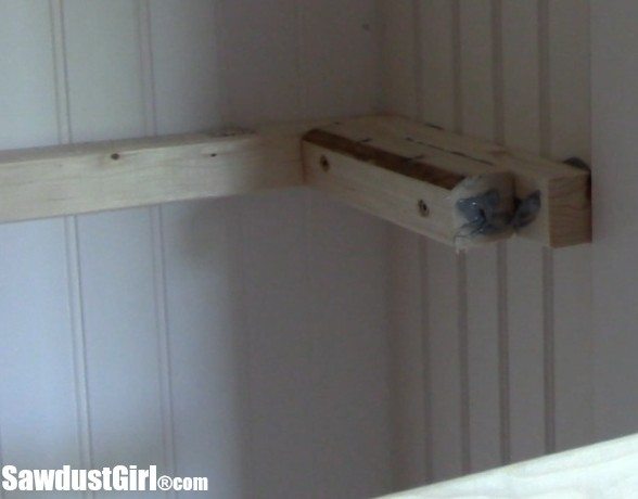 Hanging shelves