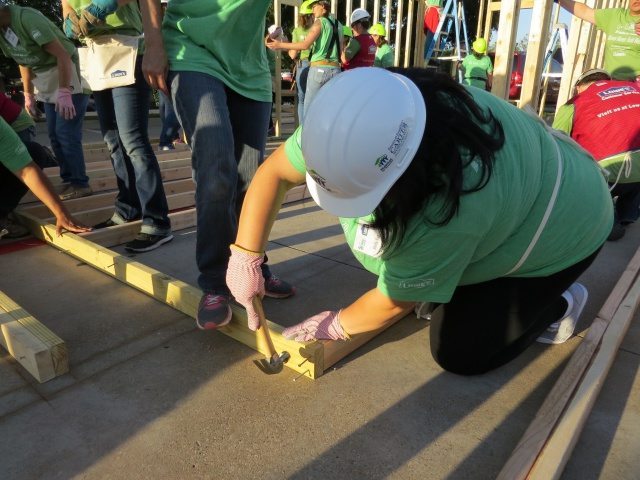 Women Build with Lowe's and Habitat for Humanity