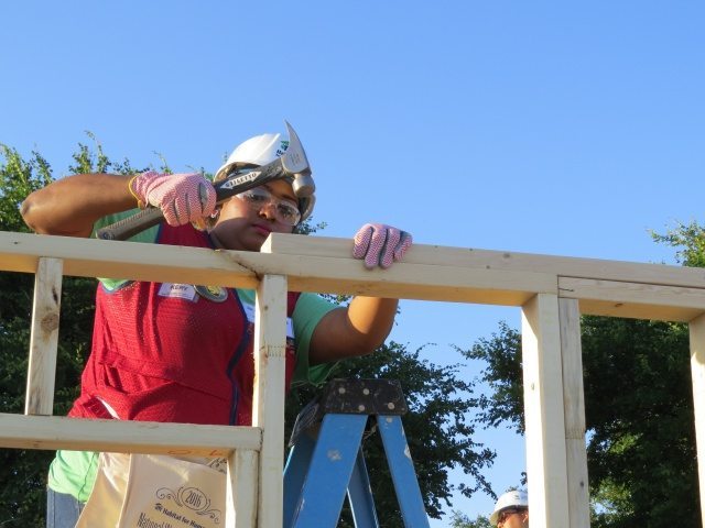 Women Build with Lowe's and Habitat for Humanity