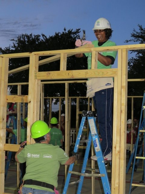 Women Build with Lowe's and Habitat for Humanity