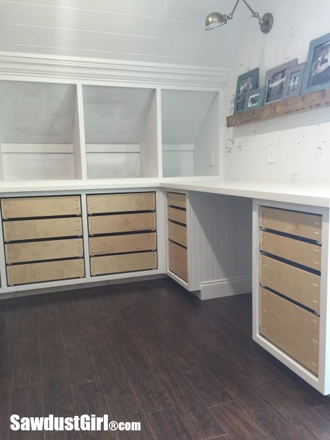 https://sawdustgirl.com/wp-content/uploads/2016/06/installing-cabinet-drawers06.jpg