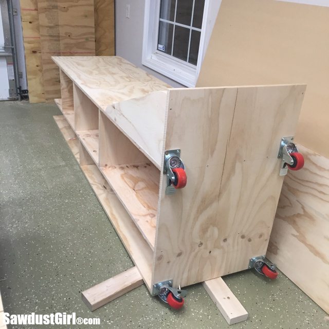 Building a rolling lumber cart