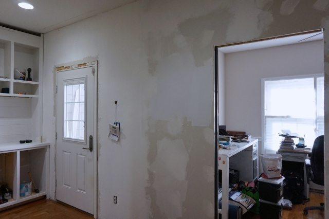 drywall-patch-skimcoat-paint01