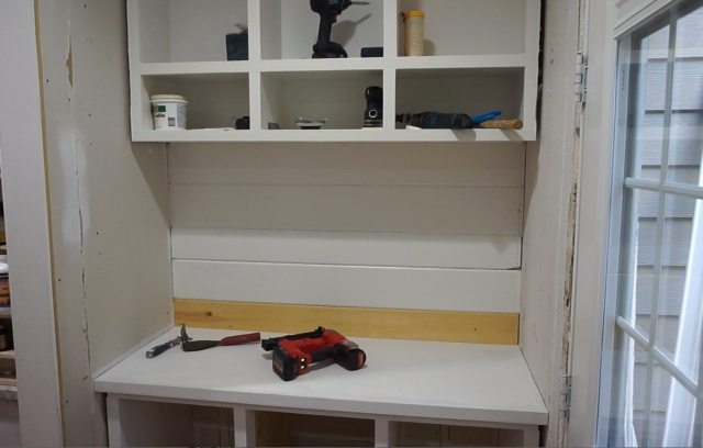 Turning Cabinets into a Hutch 