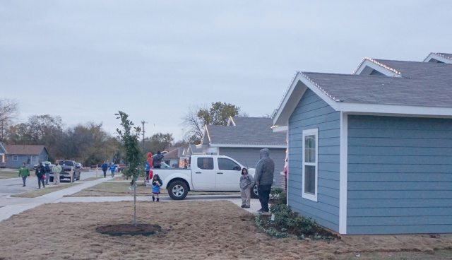 1000 homes with Lowe's and Habitat for Humanity