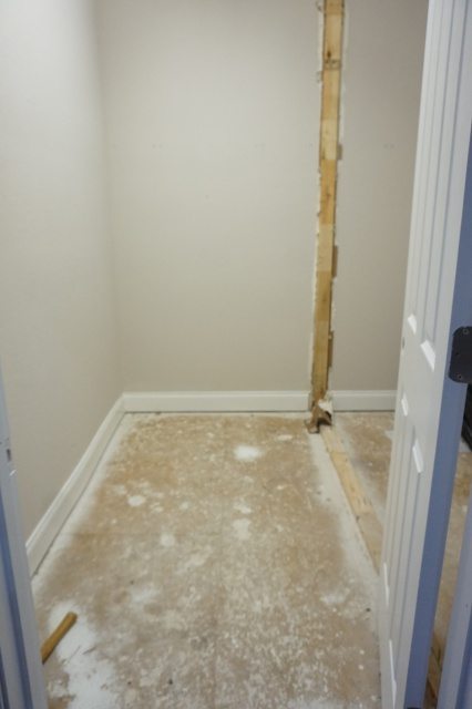 Jack And Jill Bathroom Remodel Begins Sawdust Girl