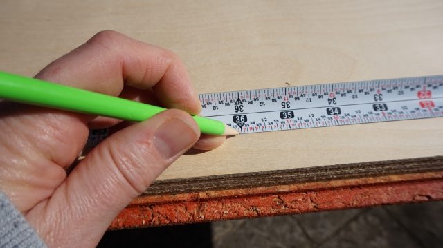 Flatback measuring tape