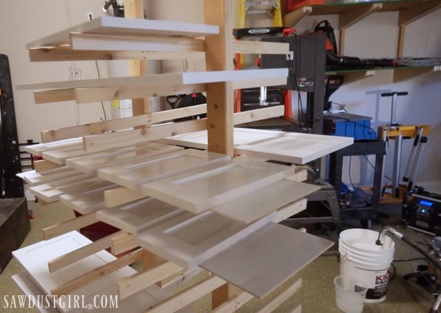 Cabinet door paint drying rack