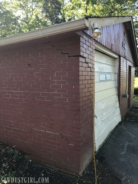 Calderwood Cottage - flip house