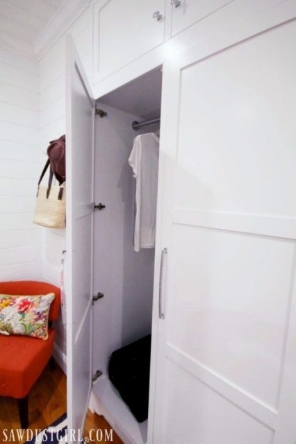 Tiny Closet in Guest Bedroom - Sawdust Girl®