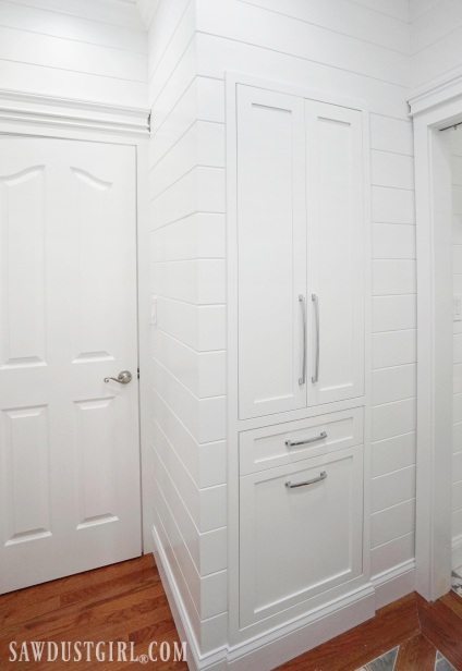 Built In Linen Cabinet Sawdust Girl - How To Build A Built In Bathroom Closet