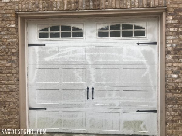 How to Clean a Garage Door and White Rubber Weather Stripping - How To Clean A Garage Door10 600x450