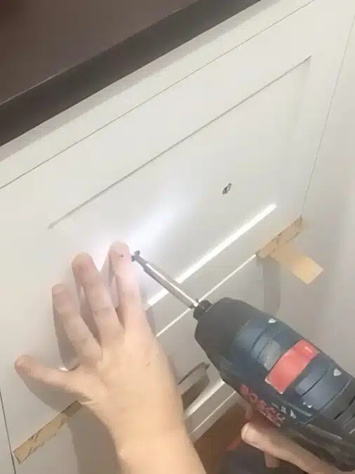 How to Install Cabinet Drawer Fronts 1 Installing cabinet drawer fronts - easy method