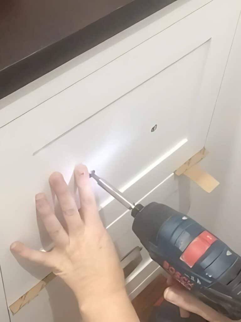 Installing cabinet drawer fronts - easy method