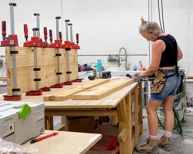 How to Build a Bench with a Built-in Boot Rack - Sawdust Girl®