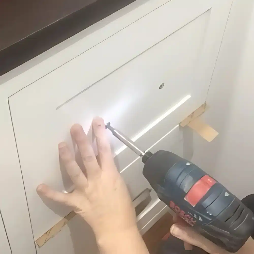 installing cabinet drawer fronts