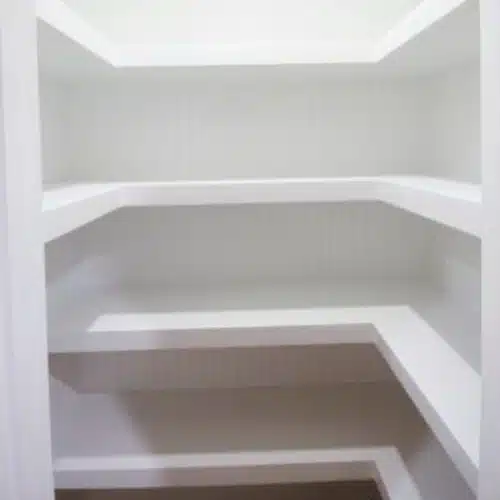 corner floating shelves